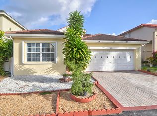 5821 S Sable Cir, Margate, FL 33063