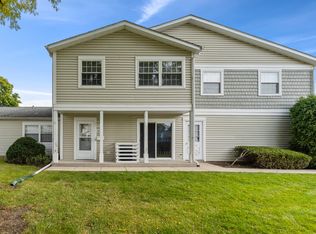 1232 Elder Ct, Wheeling, IL 60090