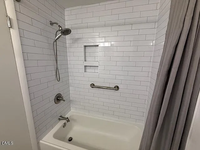904 Brookwood Dr — Photo 11