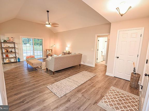 4th image of 30598 S Countryside Dr