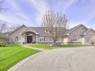 1288 Shore Acres Dr, Innisfil, ON L0L 1R0