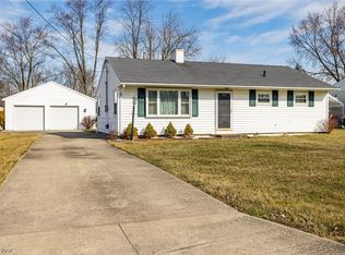 416 Metcalf Rd, Elyria, OH 44035