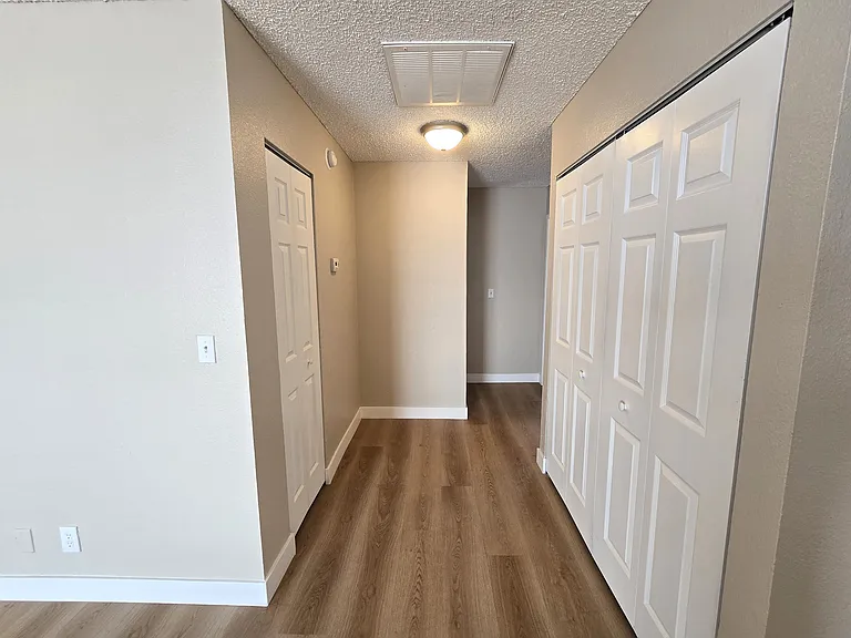 4851 E Craig Rd #C — Photo 7