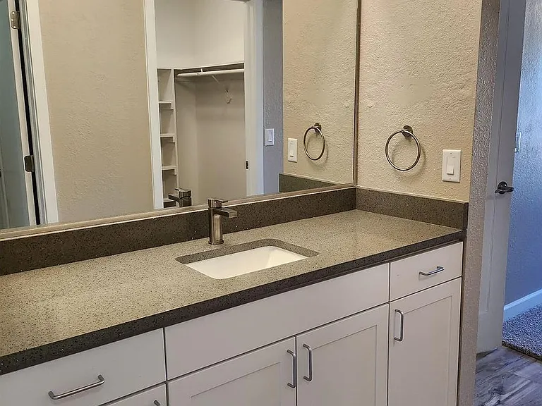 Sand Pebble Community *Renovated Units — Photo 140