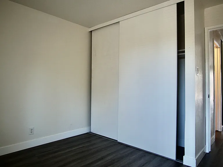 410 Auburn Way #1 — Photo 20