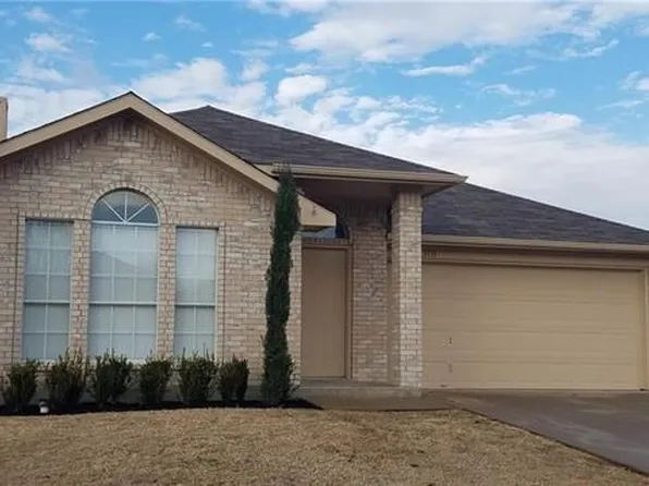 3133 Walingford Dr, Grand Prairie, TX 75052