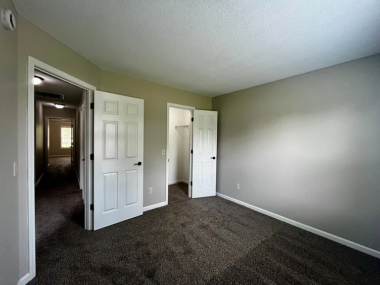 4367 Timber Creek Pkwy — Photo 29