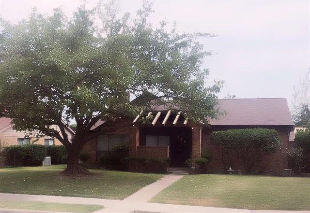 1st image of 408 Covey Ln