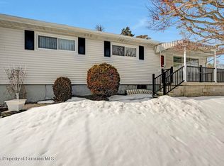 1153 Drinker Tpke, Moscow, PA 18444