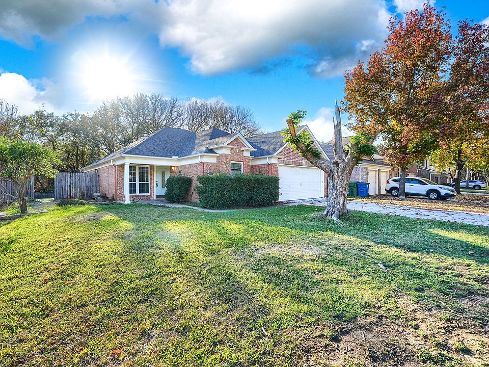 1st image of 1813 Newton Dr