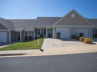 21 Brooke St, Staunton, VA 24401