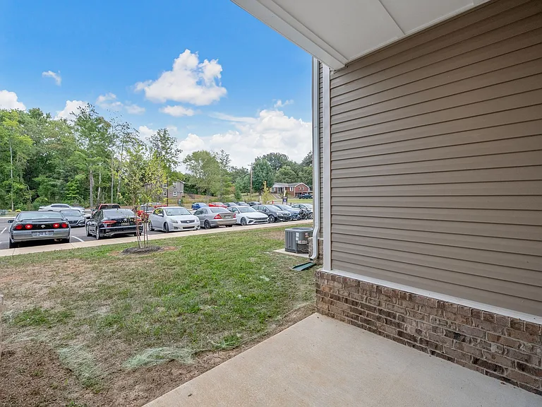 Millswood Dr — Photo 14