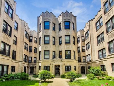 7072 N Wolcott Ave #3, Chicago, IL, 60626