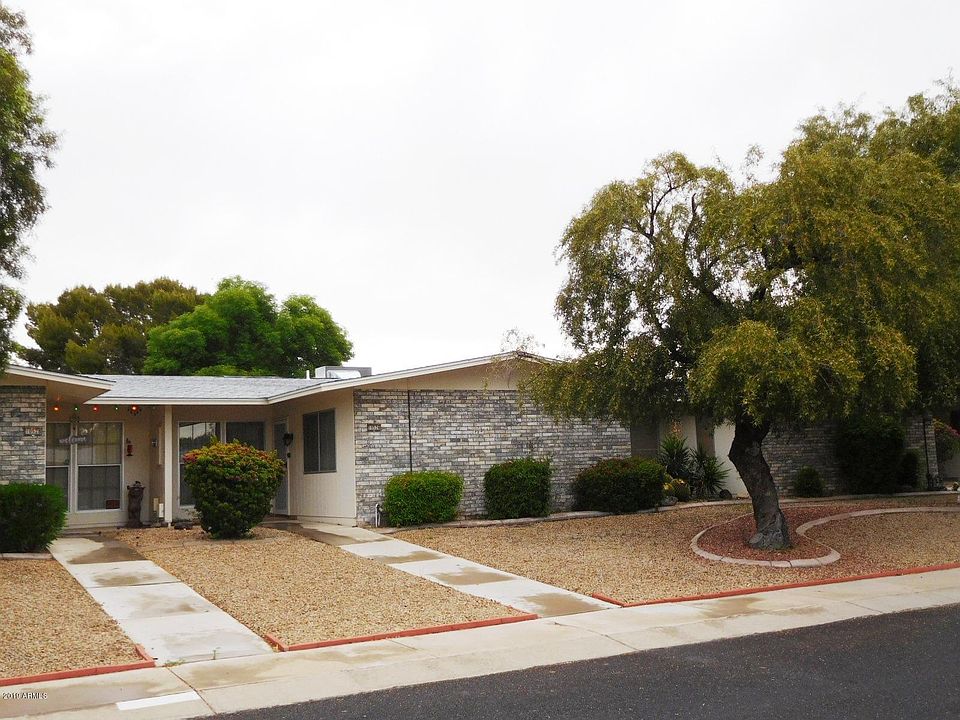 1st image of 10526 W Granada Dr