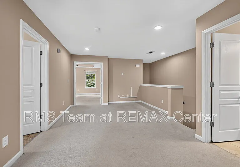 1572 Lenox Overlook Rd — Photo 17