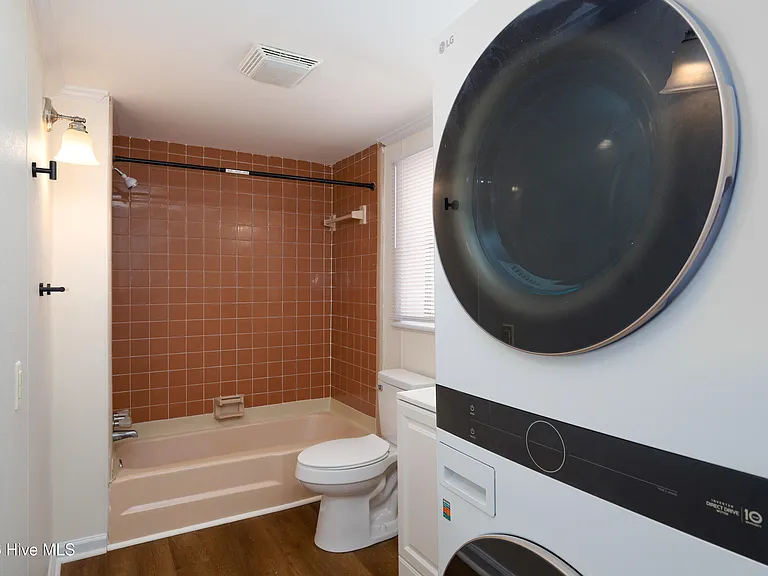 1190 Blue Creek Rd #B — Photo 30