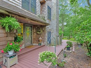 204 Pepperidge Lake Rd, Eastport, NY 11941