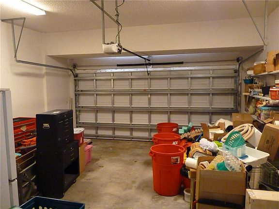 5th image of 137 N Lakeshore Drive #137