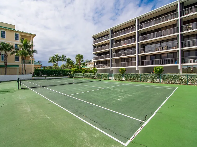 4141 Ocean Dr #401 — Photo 31