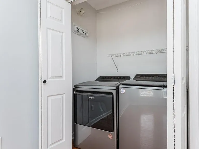 1200 Defoor Ct NW — Photo 10