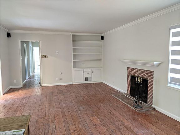 4th image of 4720 Orange Knoll Ave
