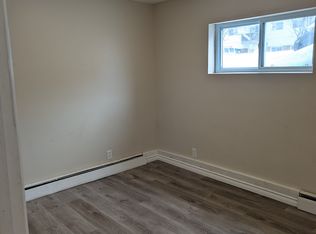 690 Pine St #1B, Sault Ste. Marie, ON P6B 3G1