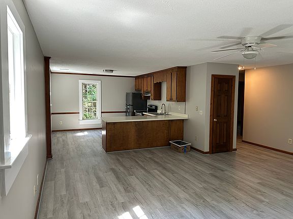 5th image of 5208 Deer Haven Dr