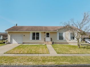 115 Donny Dr, Taylor, PA