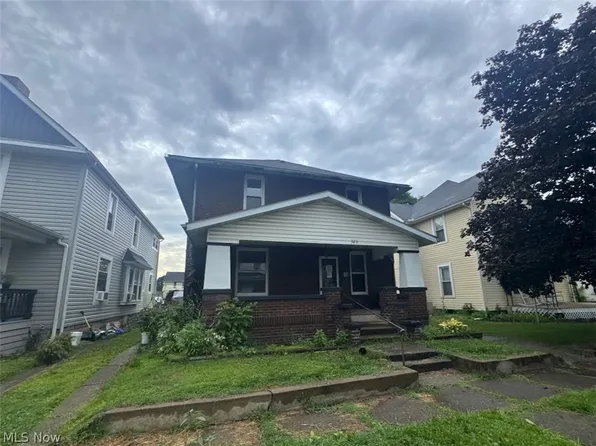 323 S 9th St, Coshocton, OH 43812