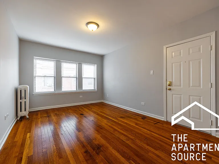 5740 N Winthrop Ave #309 — Photo 4