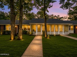 126C Farrington Court, Lakewood, NJ 08701