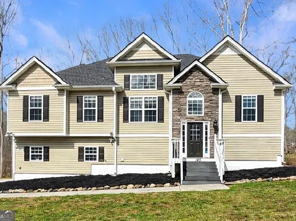 145 Laurel Creek Ct, Carrollton, GA 30117