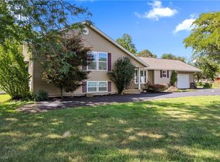 1250 N Main St, Amherst, OH