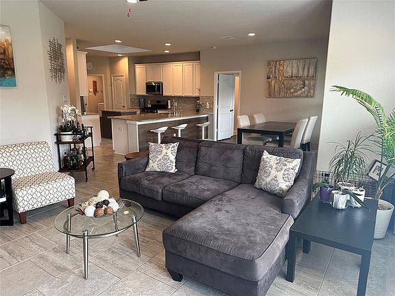4th image of 12531 Lake Portal Dr