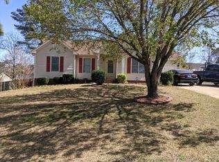 5434 Archer Rd, Hope Mills, NC 28348