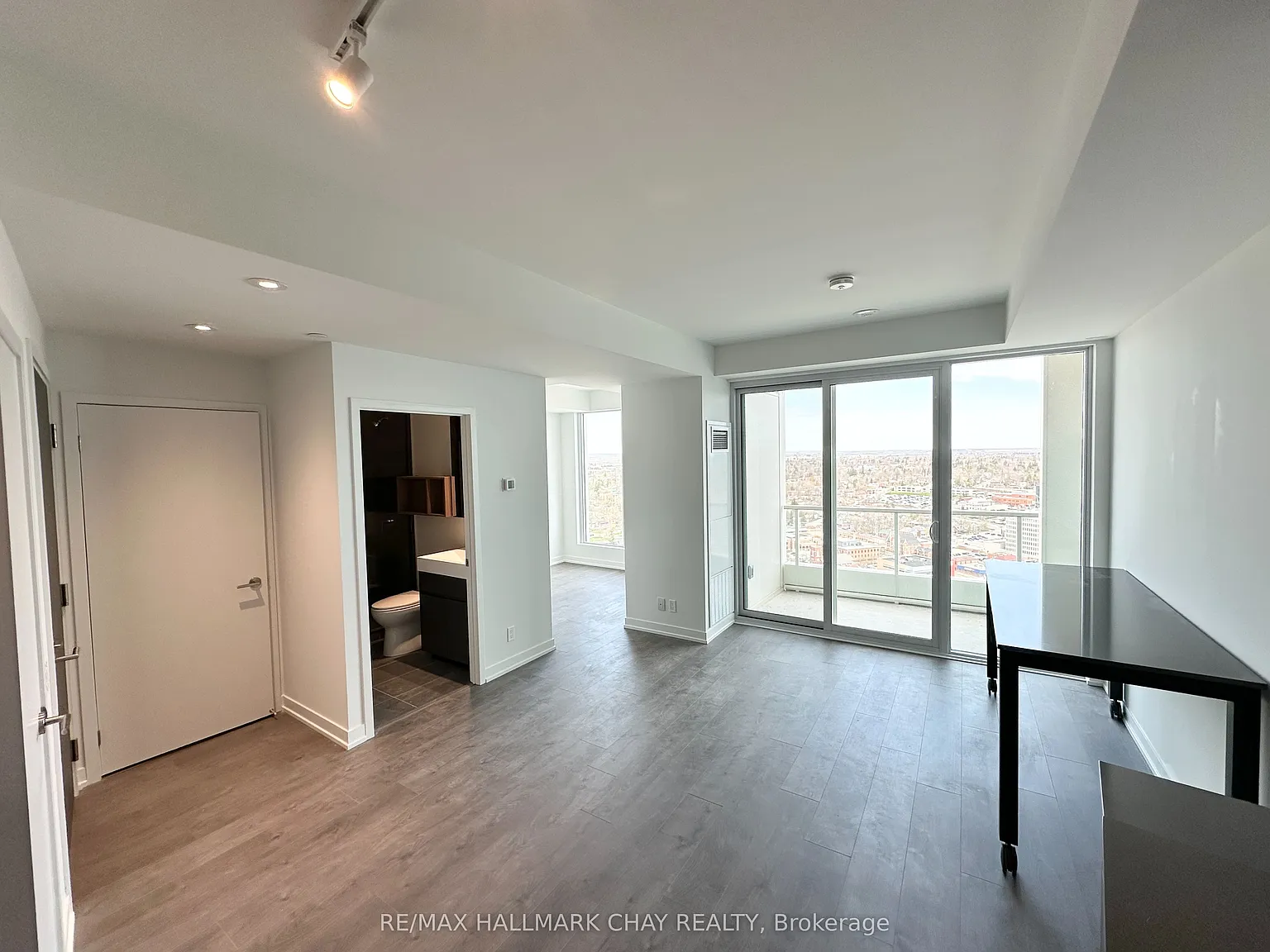 1 bed, $1,900 — Photo 3
