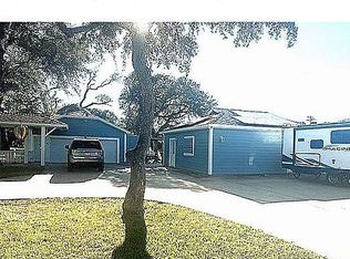 459 W Johnson Ave, Aransas Pass, TX 78336