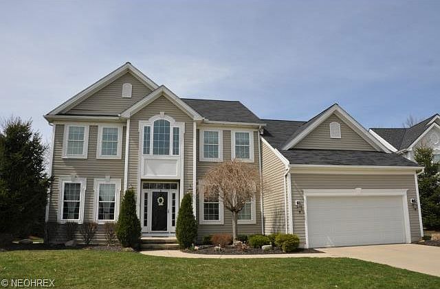1st image of 336 Waterside Dr