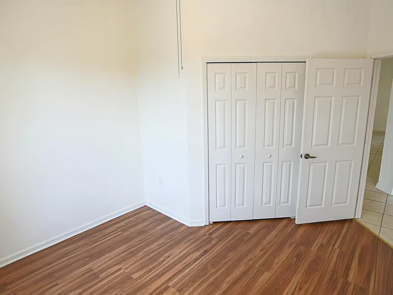 1603 Prestwick Pl — Photo 32