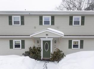 95 Center Depot Rd APT 52, Charlton, MA 01507