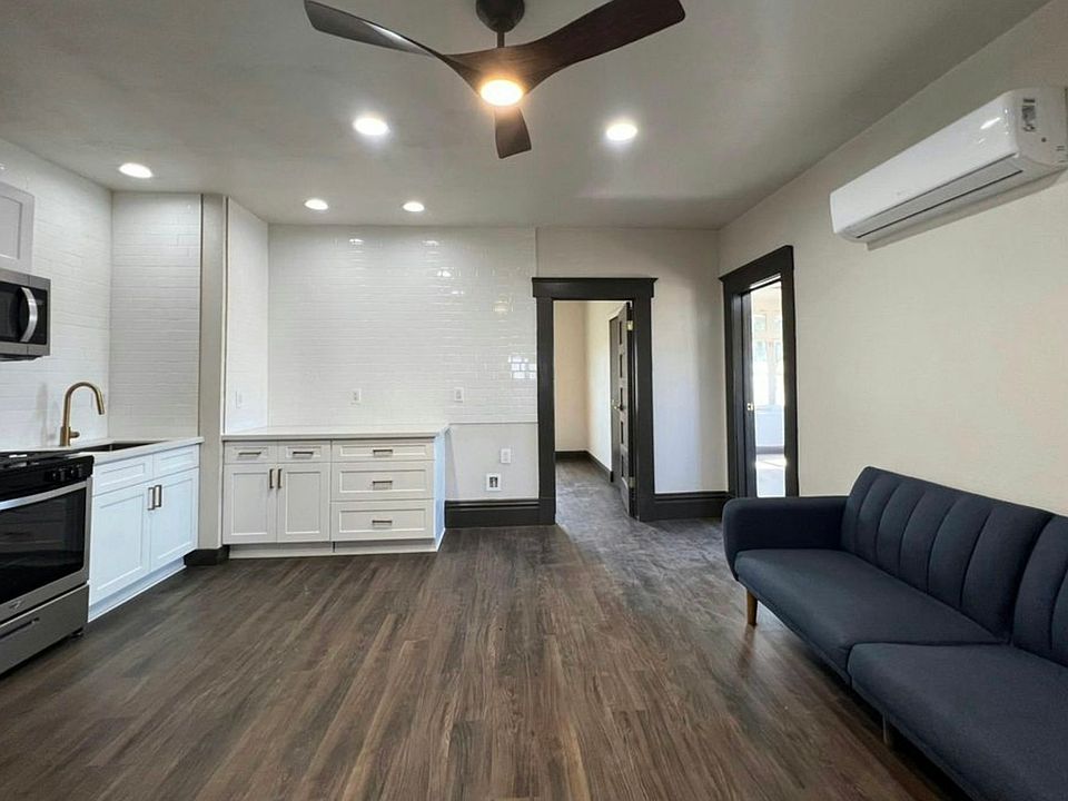 Living Room - Kitchen