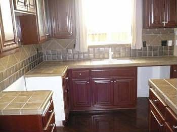 2nd image of 2648 Playa Del Sol Ave