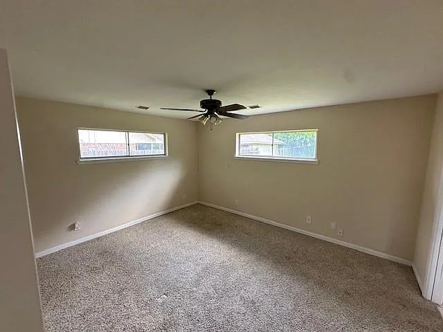 3900 Aggie Dr — Photo 11