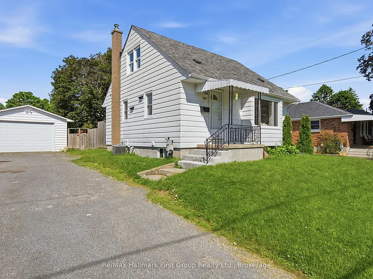 573 Sinclair St — Photo 1