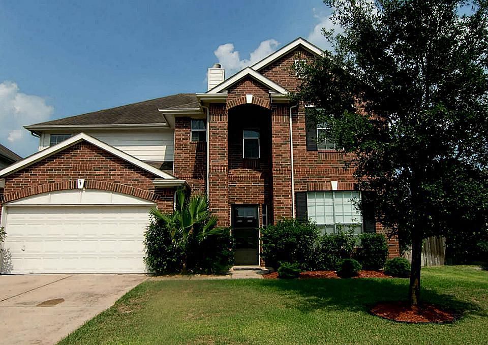 1st image of 21526 Oakbridge Park Ln