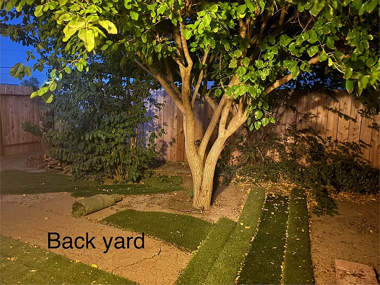 704 Illinois Ave — Photo 11