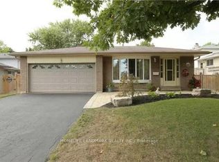 1256 Falgarwood Dr, Oakville, ON L6H 2L6