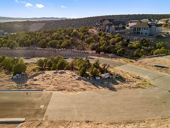 2nd image of W Estate Dr #19