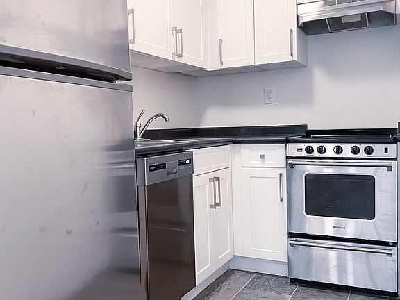 4th image of 317 E 91st St #B5