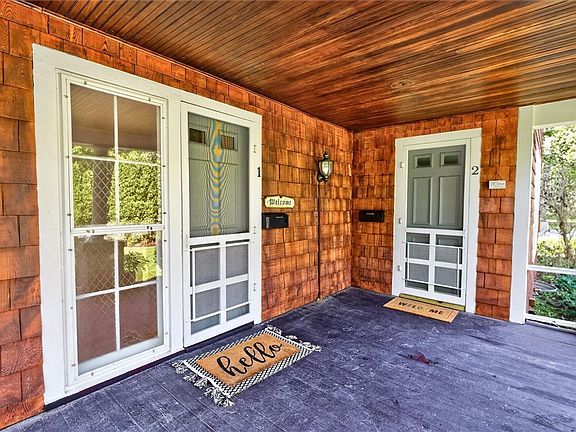 4th image of 17 Maple St